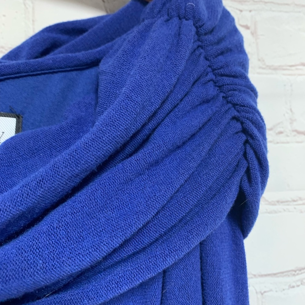 Runway The Label Candor Ruched Bodycon Off the Shoulder Knit Cobalt Dress Size L - Picture 6 of 7